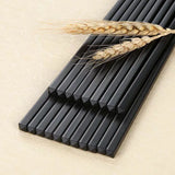 baguettes-chinoises-alliage-forme-bambou