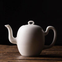 theiere-chinoise-en-ceramique-blanche