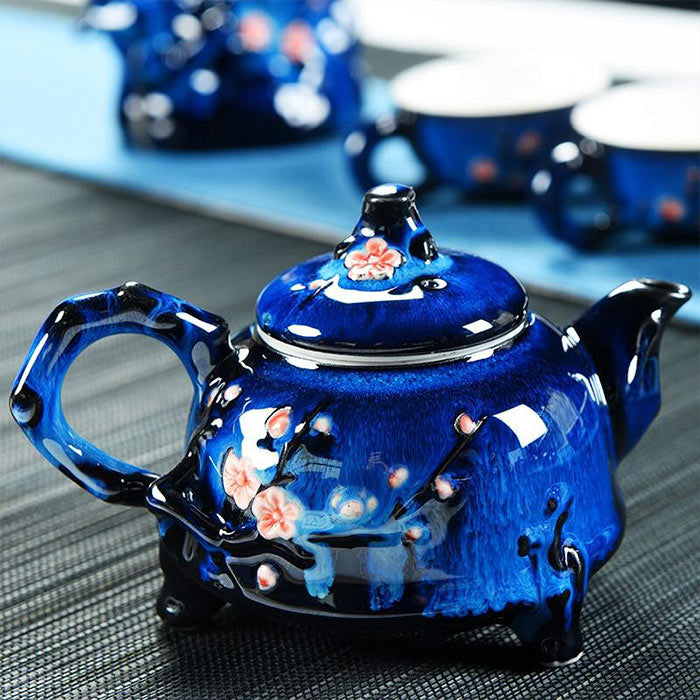theiere-chinoise-en-porcelaine-bleue