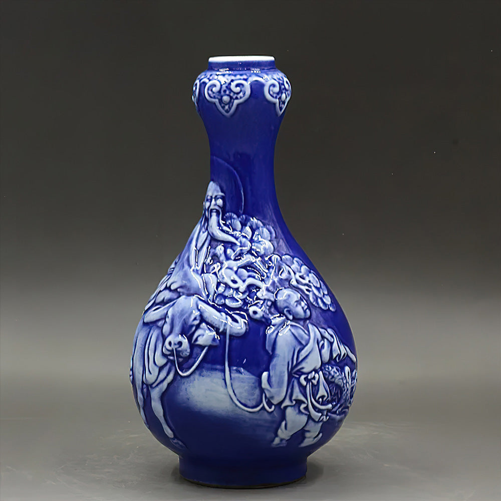 vase-chinois-avec-relief