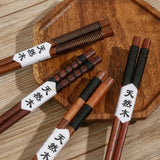 baguettes-chinoises-reutilisables-en-bois