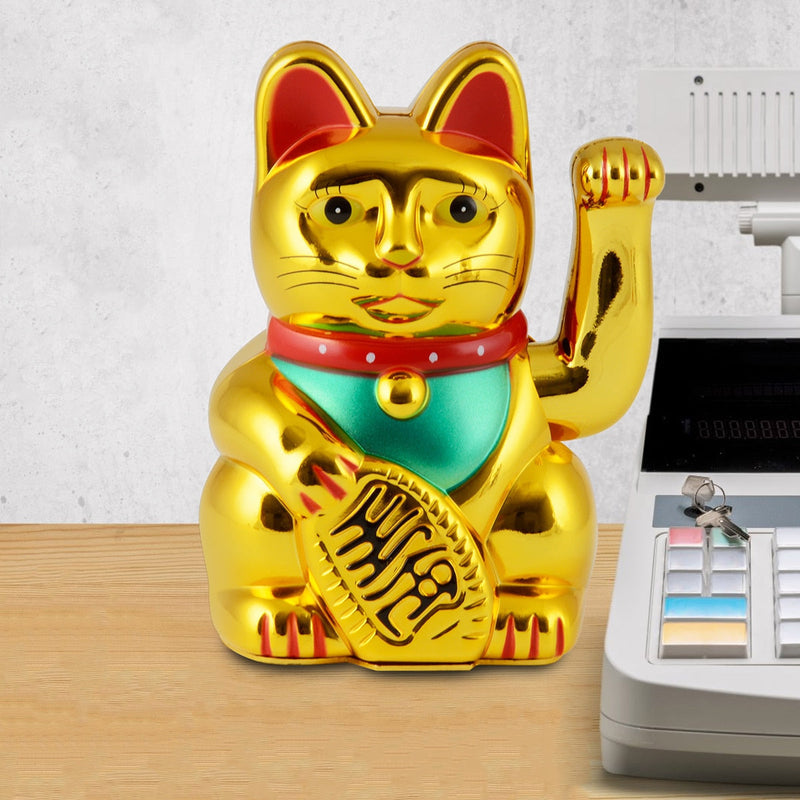 chat-chinois-avec-mouvement-de-patte