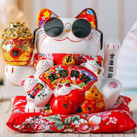 Chat Chinois Main Qui Bouge