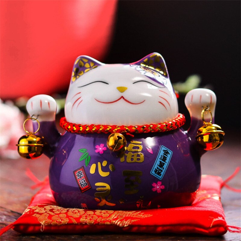 chat-chinois-de-couleur-jaune