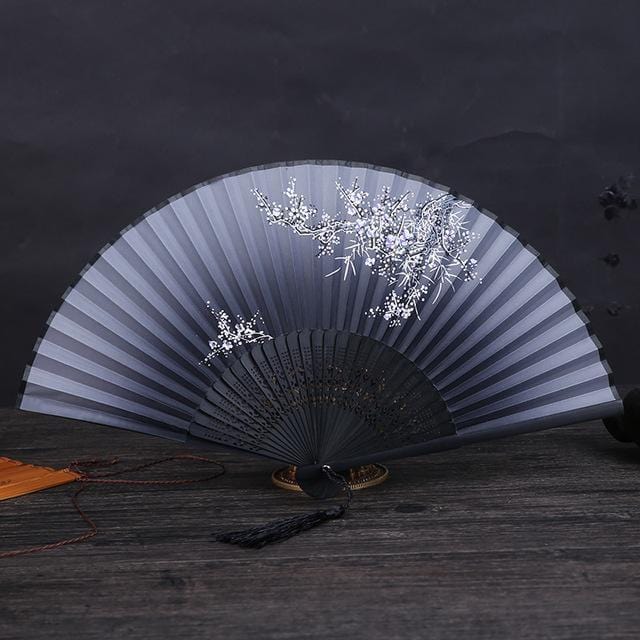 eventail-chinois-cerisier-de-nuit