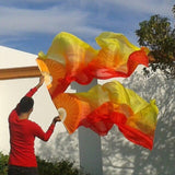 eventails-chinois-de-danse-oranges-jaunes-et-rouges