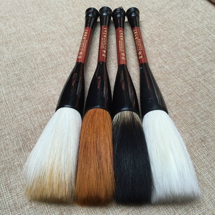 pinceau-chinois-en-taille-geante