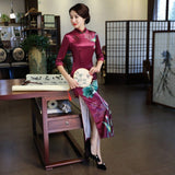 robe-chinoise-reflets-bordeaux