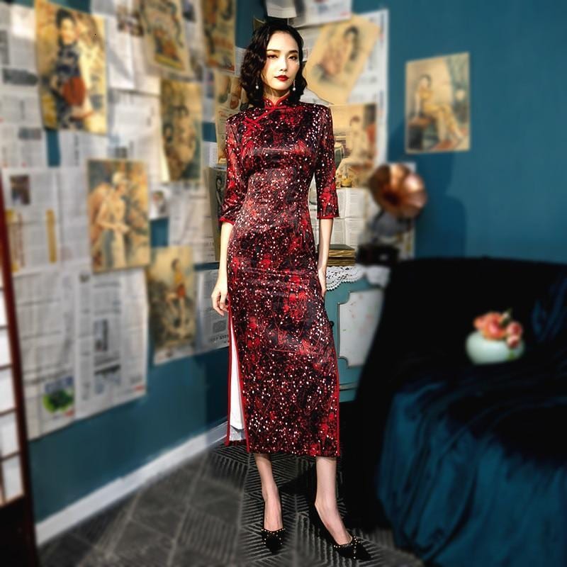 robe-chinoise-noire-et-rouge