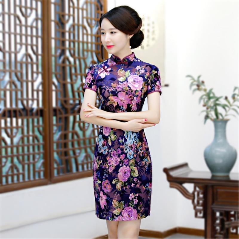 robe-chinoise-eclatante