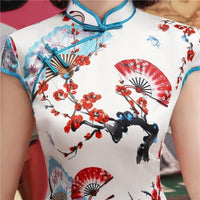 robe-chinoise-blanche-eventail