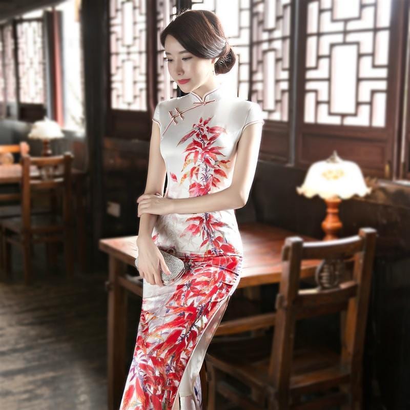 robe-chinoise-arbre-rouge