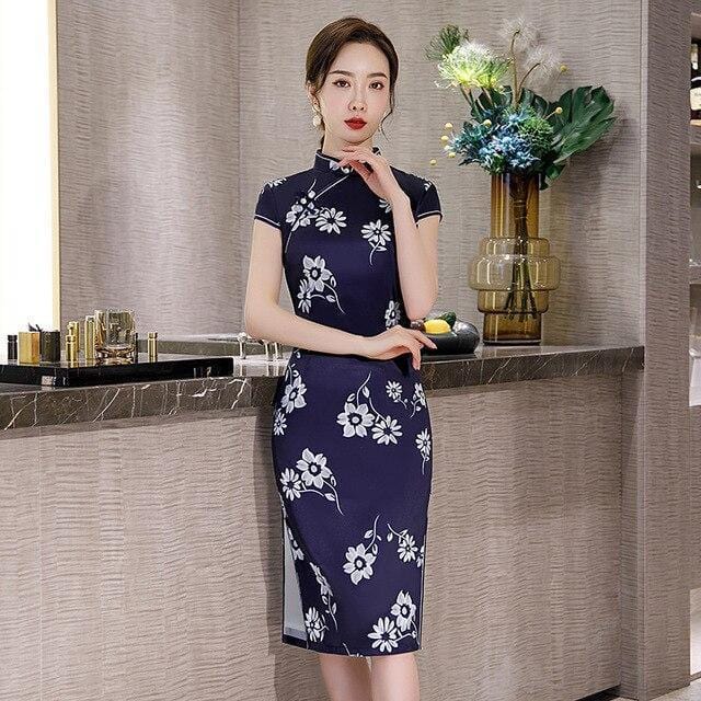 robe-chinoise-bleue-marine