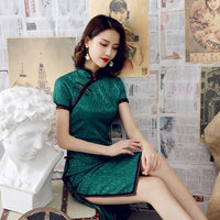 robe-chinoise-qipao-fendue