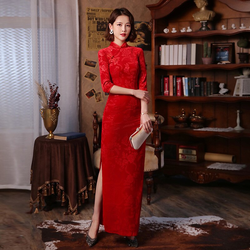 robe-chinoise-rouge-fendue