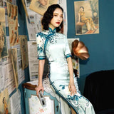 robe-d-hotesse-chinoise