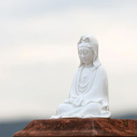 statuette-chinoise-porcelaine-blanche