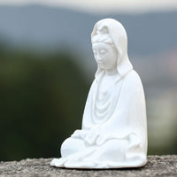 statuette-chinoise-porcelaine-blanche