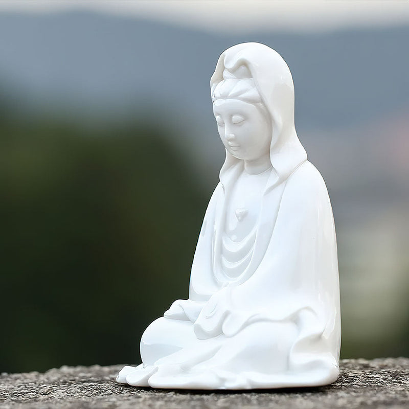 statuette-chinoise-porcelaine-blanche