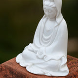statuette-chinoise-porcelaine-blanche