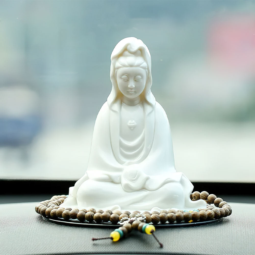 statuette-chinoise-porcelaine-blanche