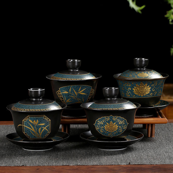 tasses-chinoises-en-porcelaine-noire