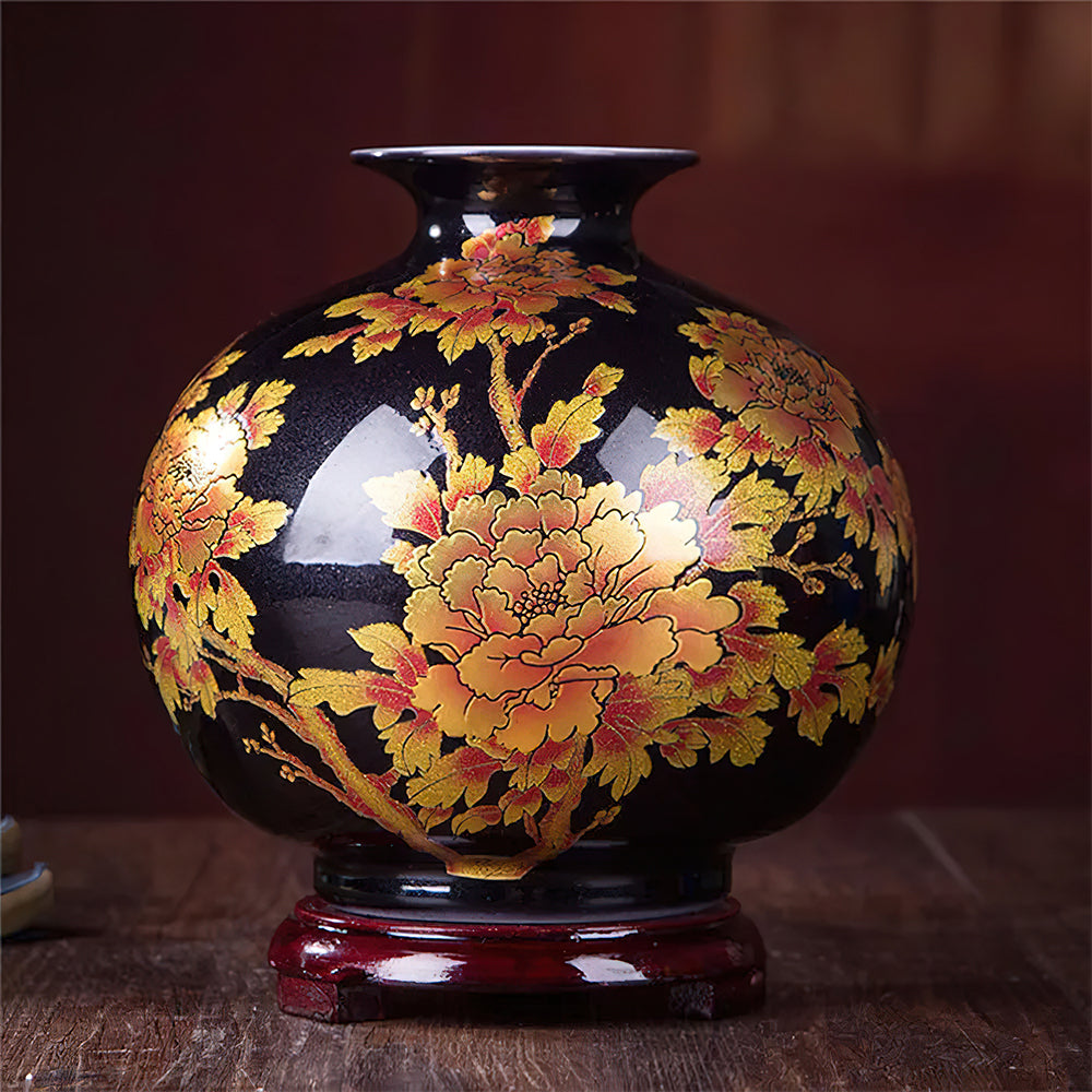 vase-chinois-noir-or